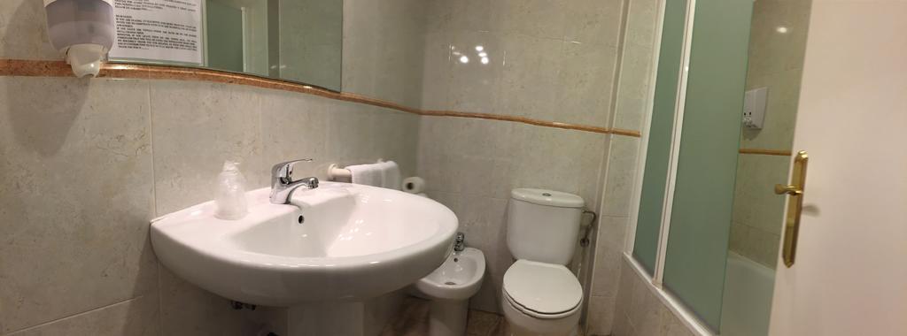 Double Room,338769205:JPEG